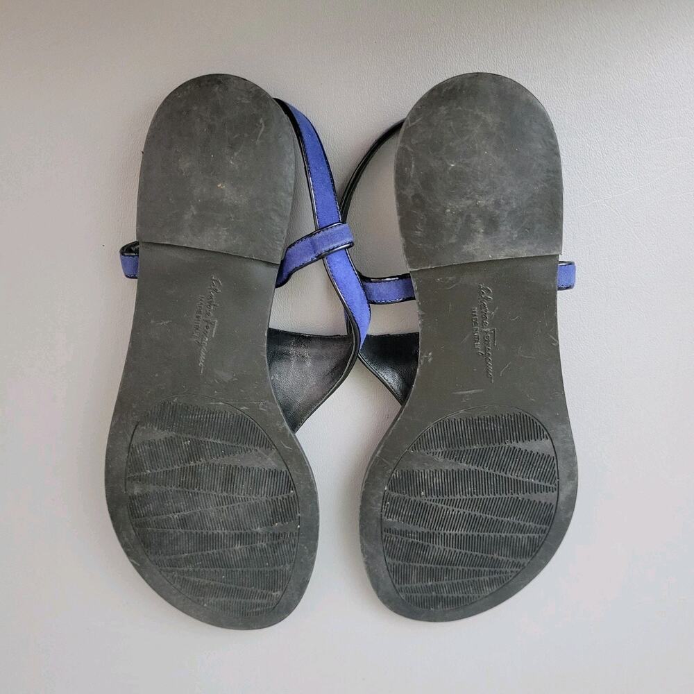 Salvatore Ferragamo Blue Suede Patent Thong Flat Sandals Bow Slingback Size 9 - Picture 10 of 11